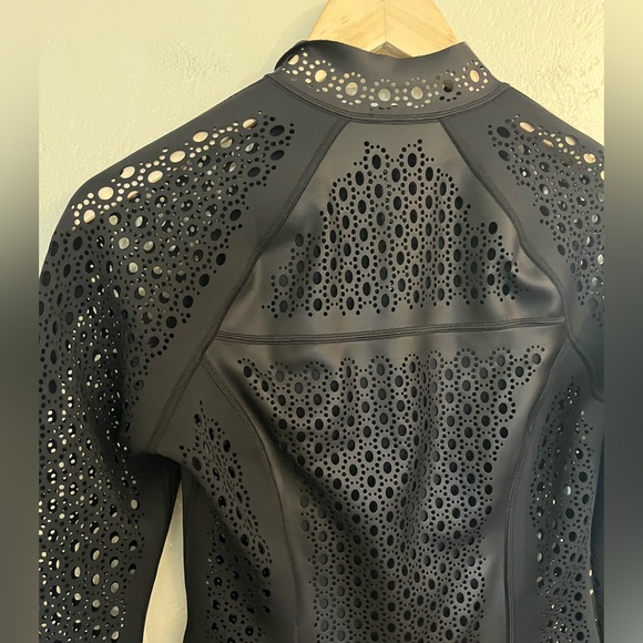 NWOT Gigi C Nicole Surfsuit - Picture 10 of 13